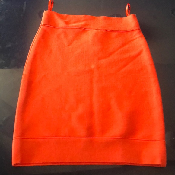 *New-* BCBG MAXAZRIA SKIRT - Picture 6 of 7